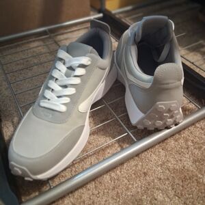 Dolce Vita Gray Women's Sneakers